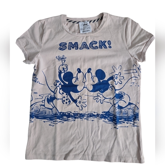 Disney Other - Disney Mickey T-shirt size L